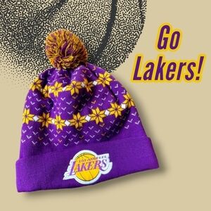 NBA Los Angeles Lakers Unisex Beanie w/ PomPom (NWOT)
